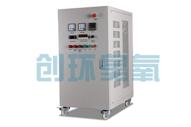 克拉玛依冬季养殖场密闭消毒双赢方案：臭氧发生器在工厂化水产与畜牧场景的安全应用
